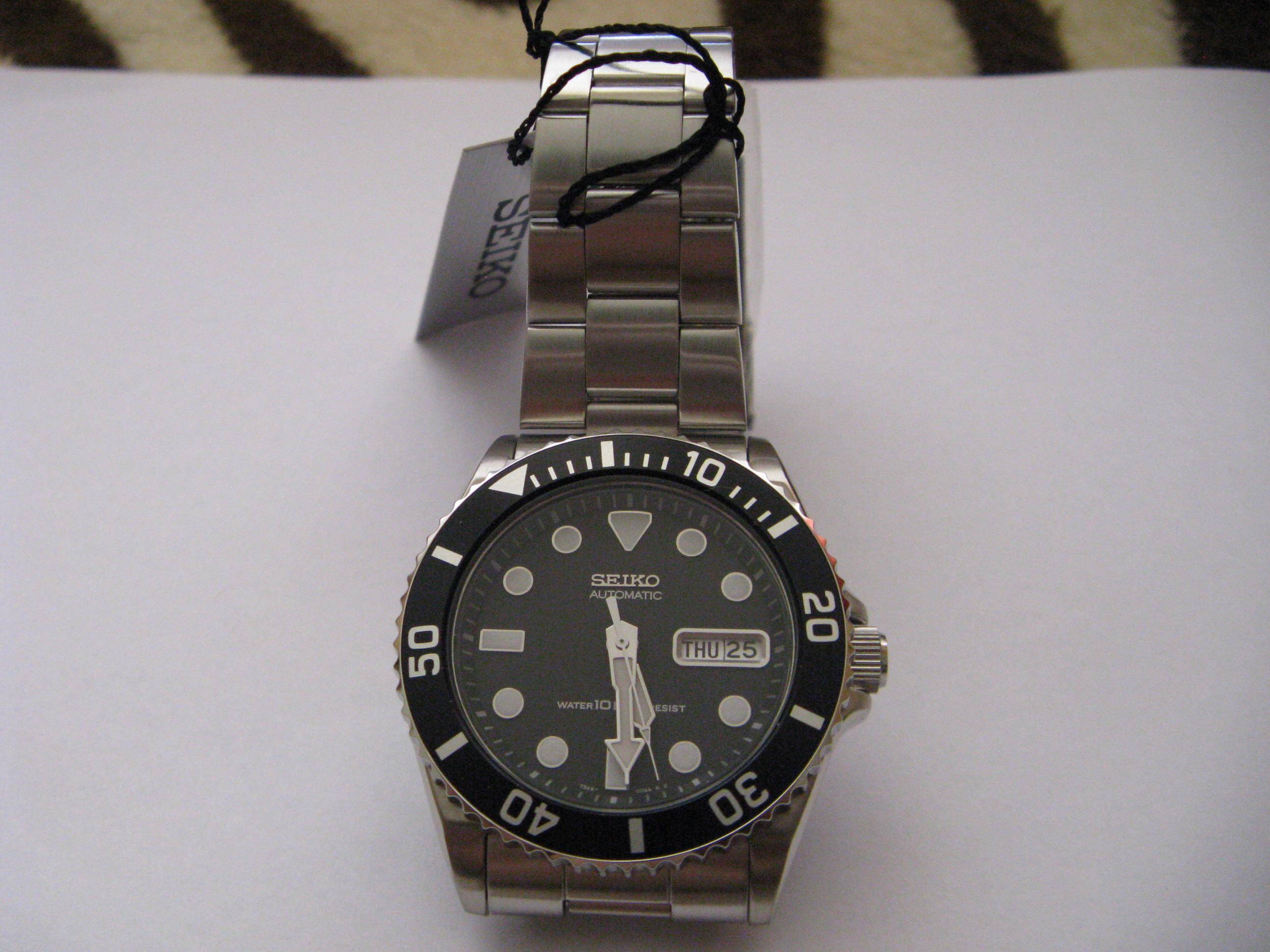Seiko Automatic Diver's Mid-size SKX031 ) - ChronoTales