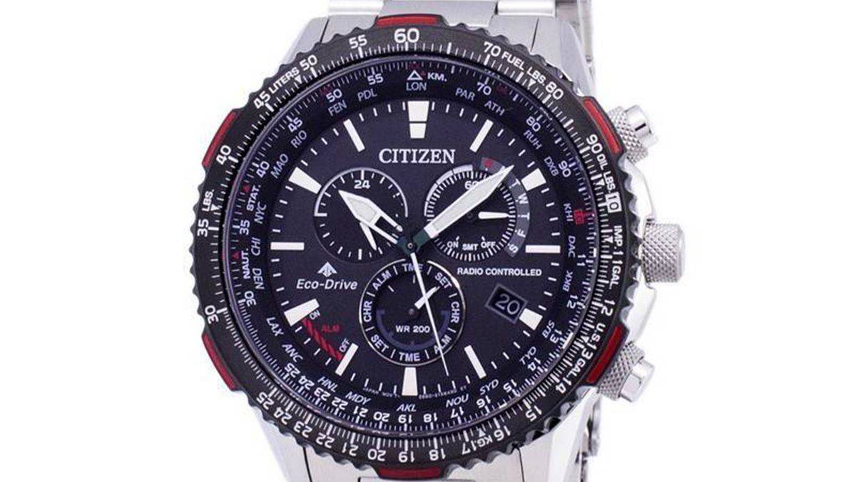 Citizen nighthawk vs outlet seiko flightmaster